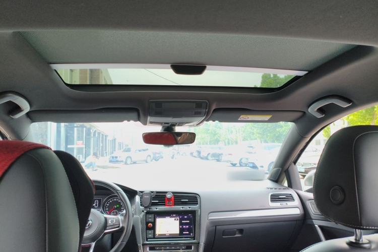 Used Volkswagen Golf 2018 280TSI Automatic R-Line Model Headliner