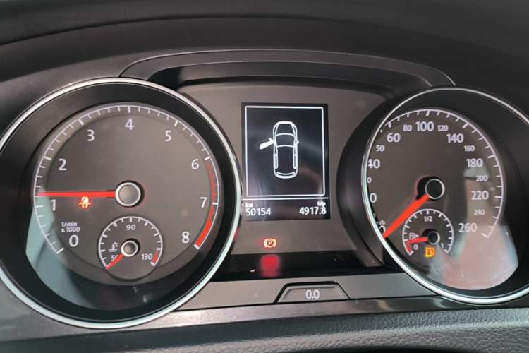 Used Volkswagen Golf 2018 230TSI Automatic Comfort Model Instrument Cluster