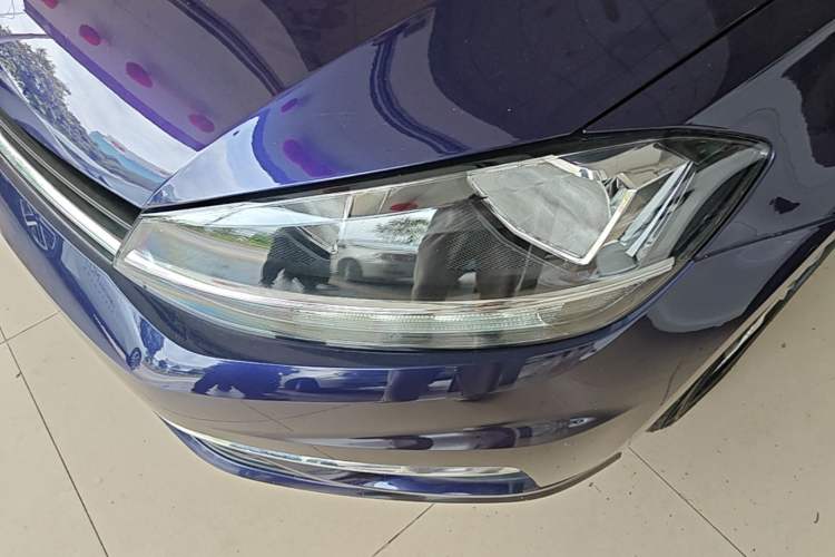 Used Volkswagen Golf 2018 1.6L Automatic Comfort Model Left Front Headlight