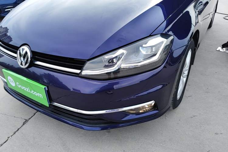 Used Volkswagen Golf 2018 230TSI Automatic Comfort Model Left Front Headlight