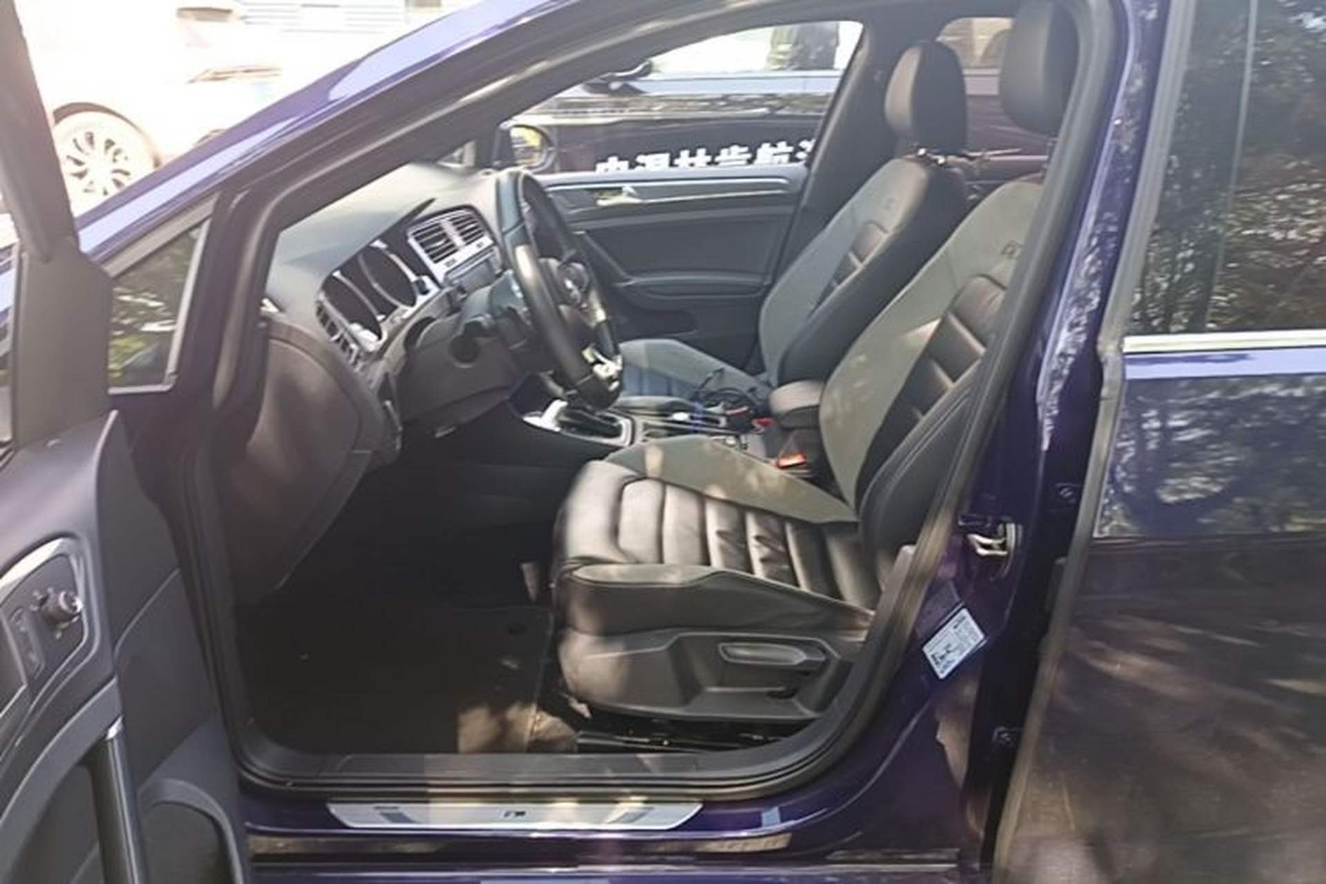 Used Volkswagen Golf 2018 280TSI Automatic R-Line Model Left Front Seat