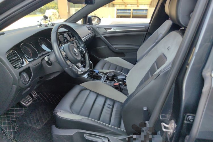 Used Volkswagen Golf 2018 280TSI Automatic R-Line Model Left Front Seat