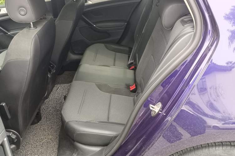 Used Volkswagen Golf 2018 230TSI Automatic Comfort Model Left Rear Seat