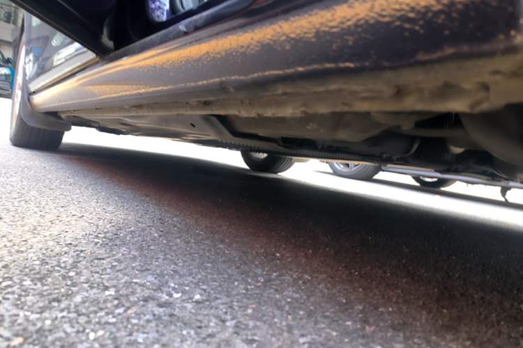 Used Volkswagen Golf 2018 230TSI Automatic Comfort Model Left Side Sill