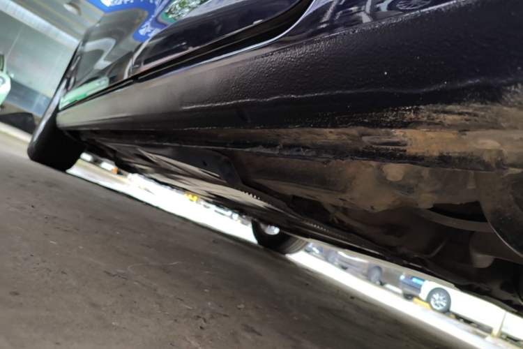 Used Volkswagen Golf 2018 230TSI Automatic Comfort Model Left Side Sill