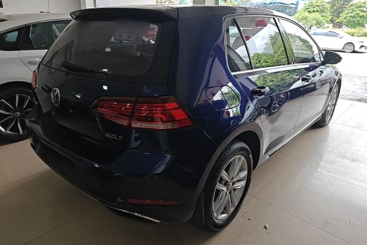 Used Volkswagen Golf 2018 1.6L Automatic Comfort Model Rear Right 45 Deg