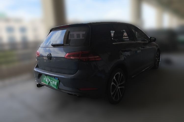Used Volkswagen Golf 2018 280TSI Automatic R-Line Model Rear Right 45 Deg