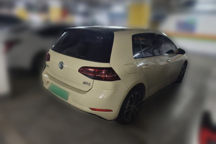 Used Volkswagen Golf 2018 280TSI Automatic R-Line Model Rear Right 45 Deg