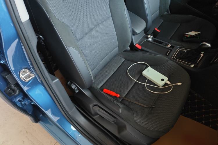 Used Volkswagen Golf 2018 230TSI Automatic Comfort Model Right Front Seat