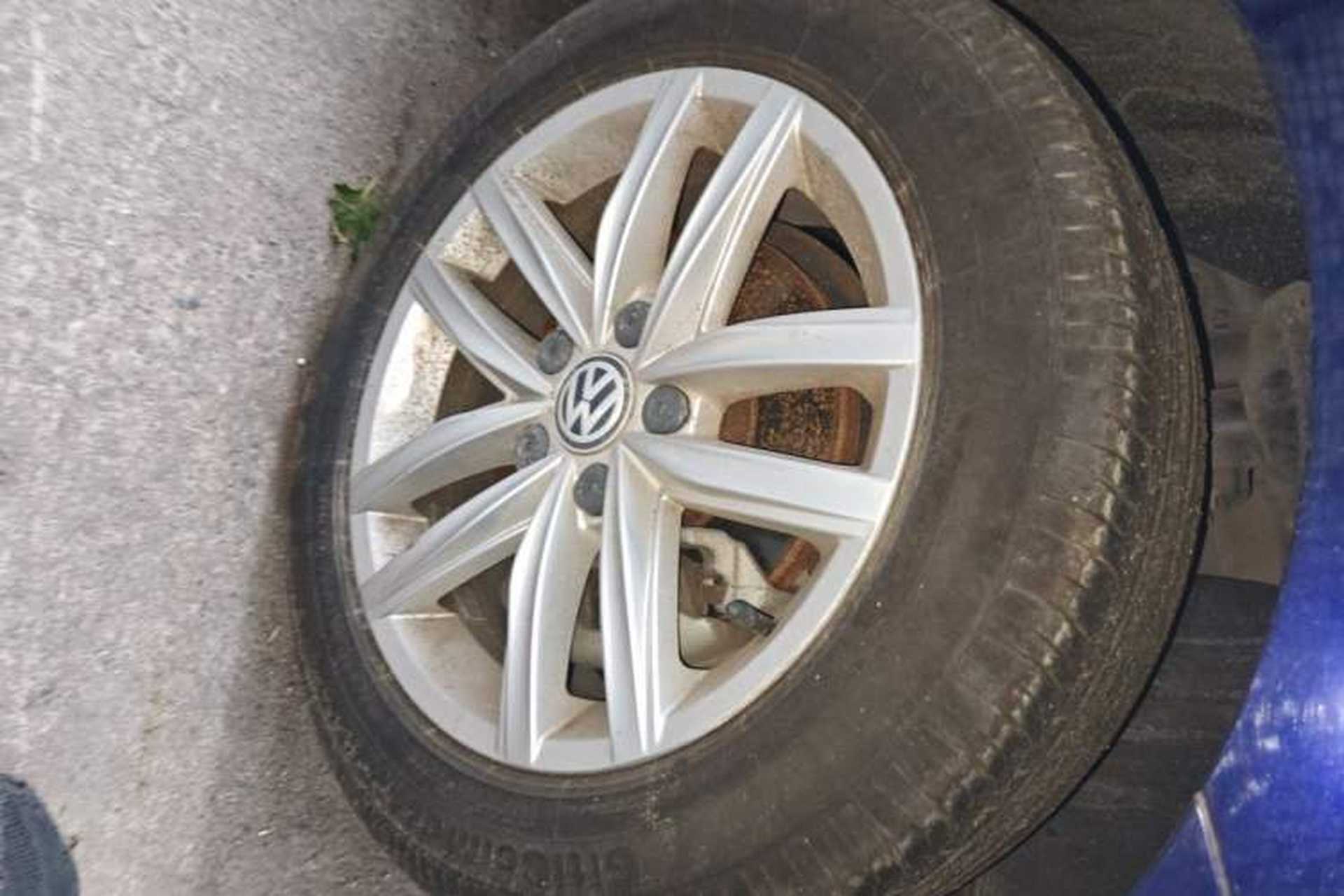 Used Volkswagen Golf 2018 230TSI Automatic Comfort Model Right Front Wheel Hub