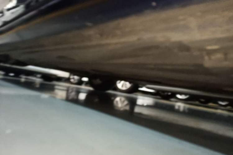 Used Volkswagen Golf 2018 230TSI Automatic Comfort Model Right Side Sill