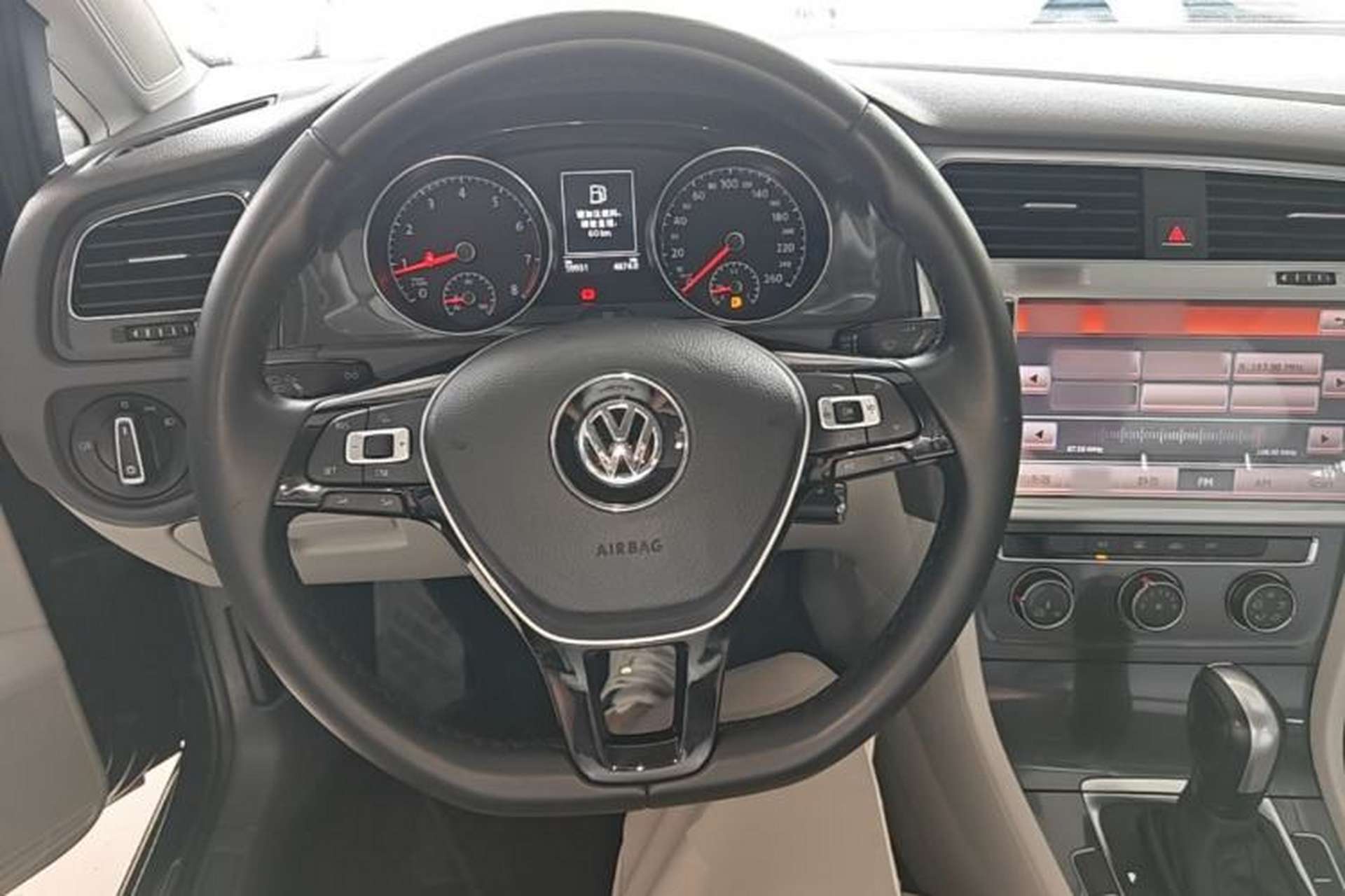 Used Volkswagen Golf 2018 1.6L Automatic Comfort Model Steering Wheel