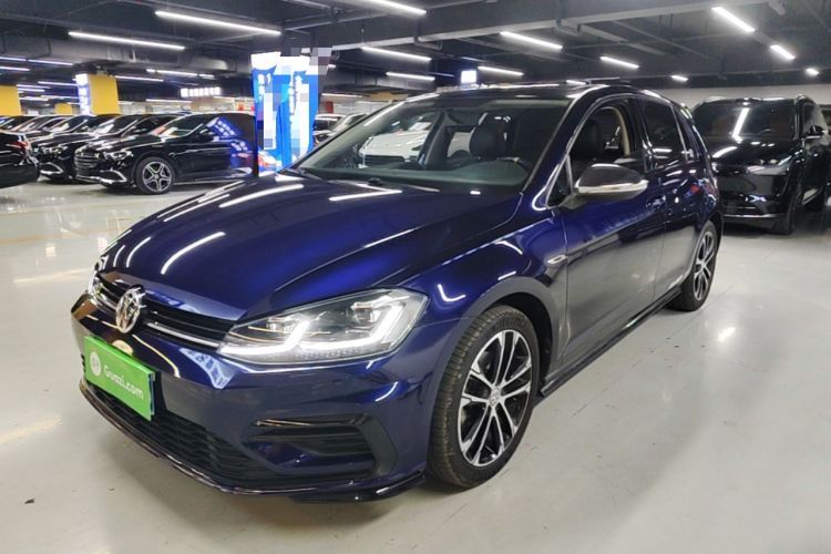Used Volkswagen Golf 2018 230TSI Automatic Comfort Model Guazi used car, China used car export, Used car for sale, Used  cars, Cheapest cars for sale
