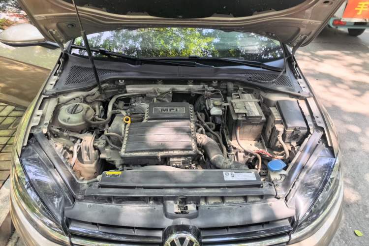 Used Volkswagen Golf 2018 1.6L Automatic Comfort Model Engine Bay
