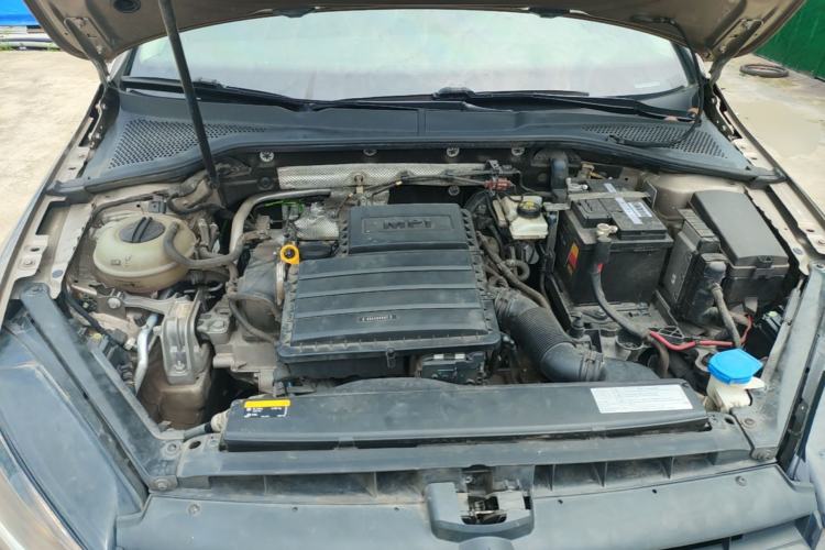 Used Volkswagen Golf 2018 1.6L Automatic Comfort Model Engine Bay
