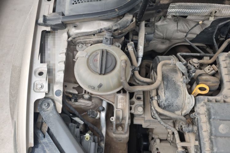 Used Volkswagen Golf 2018 1.6L Automatic Comfort Model Engine Bay Right