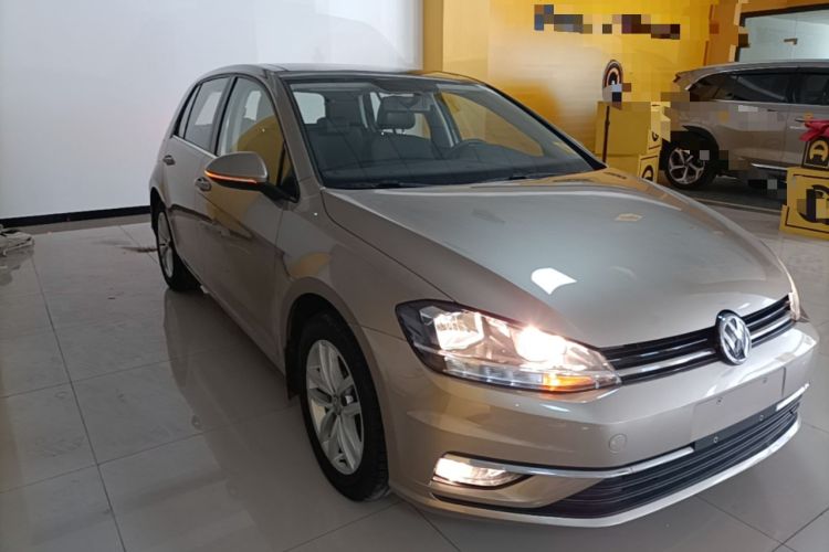 Used Volkswagen Golf 2018 1.6L Automatic Comfort Model Exterior 1