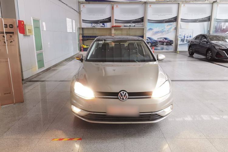Used Volkswagen Golf 2018 230TSI Automatic Comfort Model Front