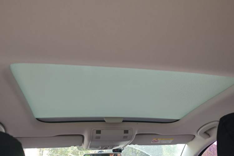 Used Volkswagen Golf 2018 1.6L Automatic Comfort Model Headliner