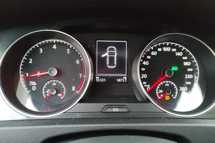 Used Volkswagen Golf 2018 1.6L Automatic Comfort Model Instrument Cluster