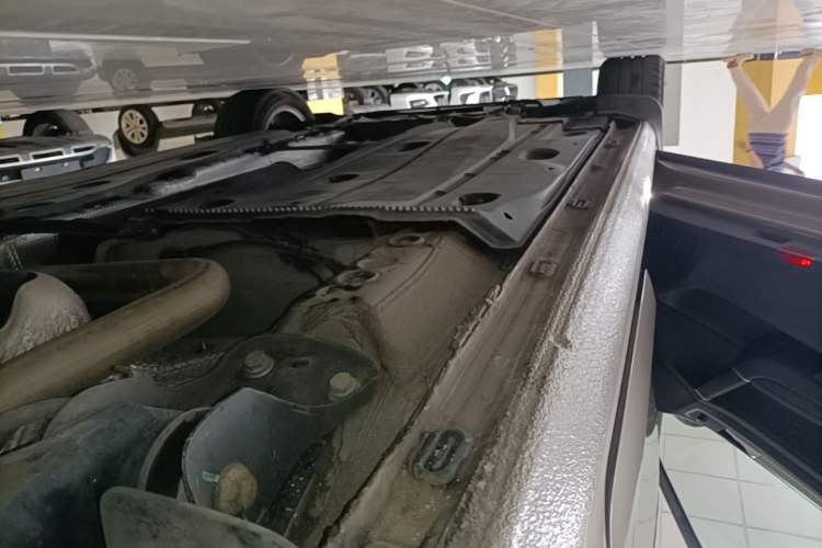 Used Volkswagen Golf 2018 1.6L Automatic Comfort Model Left Side Sill