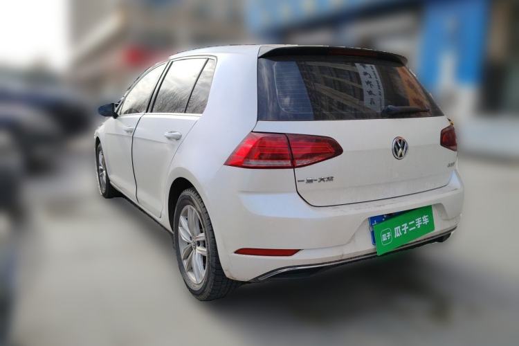 Used Volkswagen Golf 2018 1.6L Automatic Comfort Model Rear Left 45 Deg