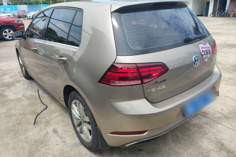 Used Volkswagen Golf 2018 1.6L Automatic Comfort Model Rear Left 45 Deg