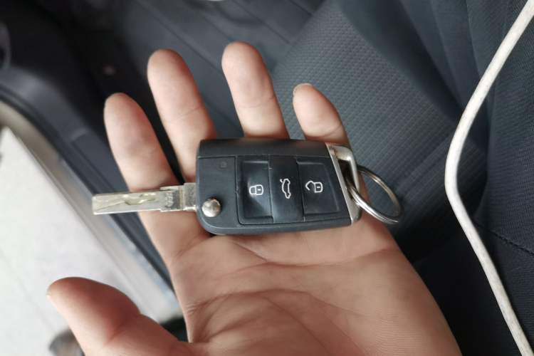 Used Volkswagen Golf 2018 230TSI Automatic Comfort Model Vehicle Key