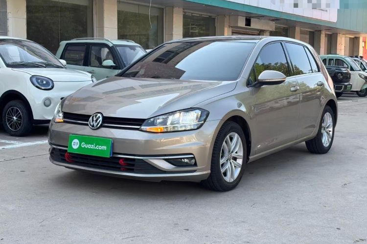 Used Volkswagen Golf 2018 230TSI Automatic Comfort Model Guazi used car, China used car export, Used car for sale, Used  cars, Cheapest cars for sale