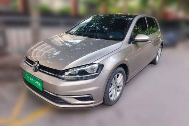 Ojetý Volkswagen Golf 2018 1.6L Automatic Comfort Model