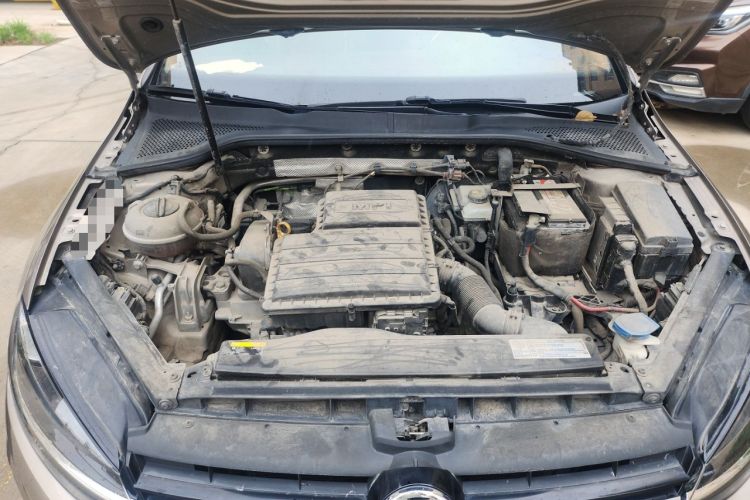 Used Volkswagen Golf 2018 1.6L Automatic Comfort Model Engine Bay
