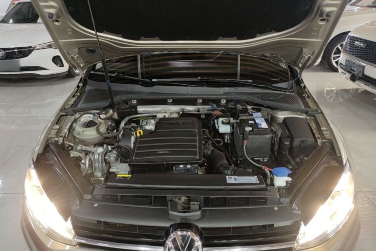 Used Volkswagen Golf 2018 1.6L Automatic Comfort Model Engine Bay