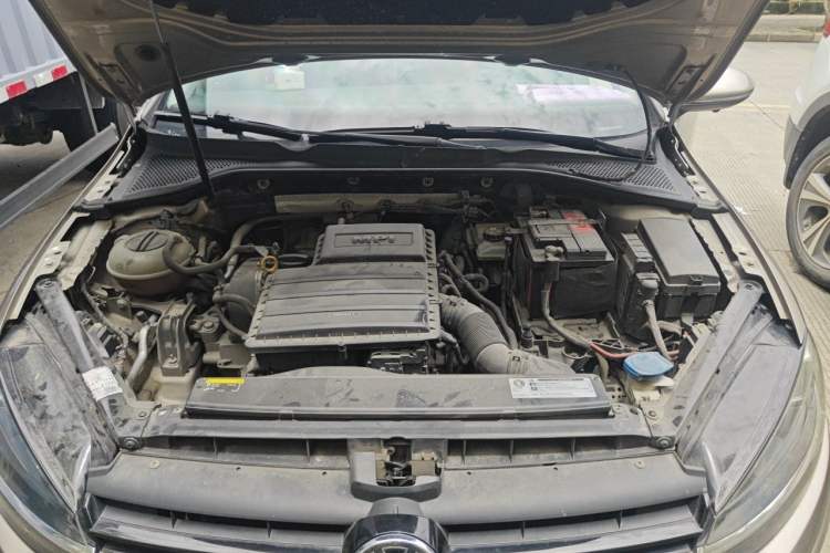 Used Volkswagen Golf 2018 1.6L Automatic Comfort Model Engine Bay
