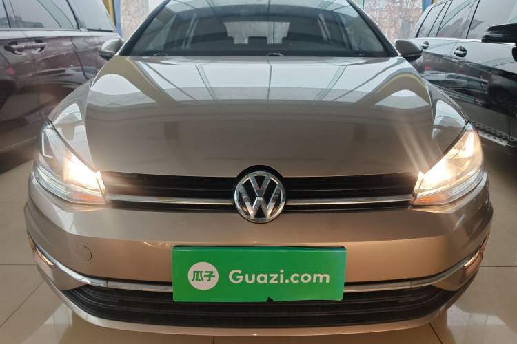 Used Volkswagen Golf 2018 1.6L Automatic Comfort Model Exterior 1