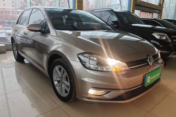 Used Volkswagen Golf 2018 1.6L Automatic Comfort Model Exterior 2