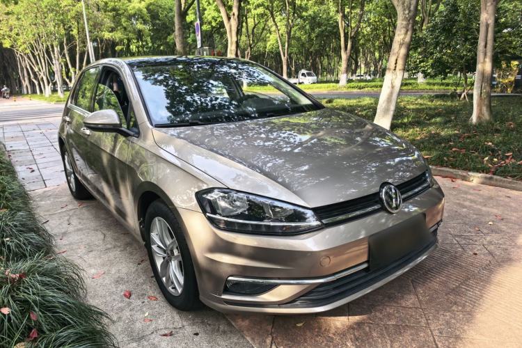 Used Volkswagen Golf 2018 1.6L Automatic Comfort Model Exterior 2