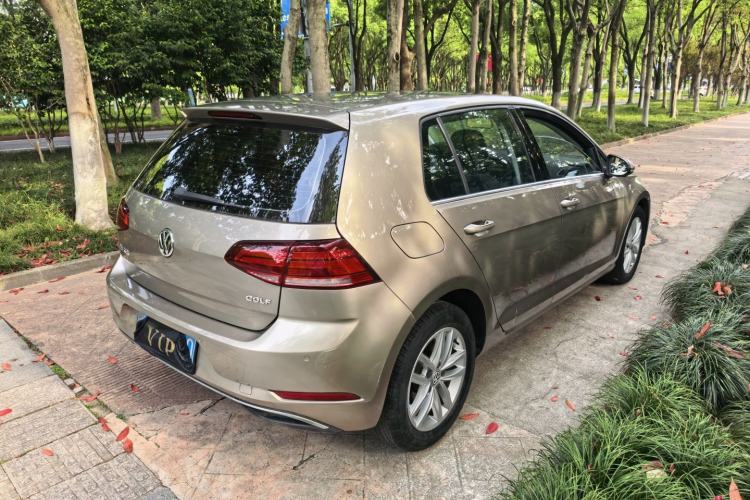 Used Volkswagen Golf 2018 1.6L Automatic Comfort Model Exterior 6
