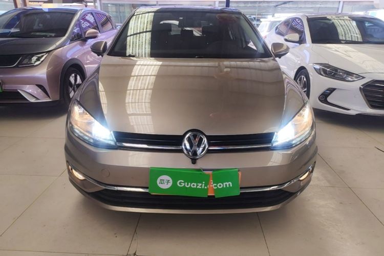 Used Volkswagen Golf 2018 230TSI Automatic Luxury Version Front