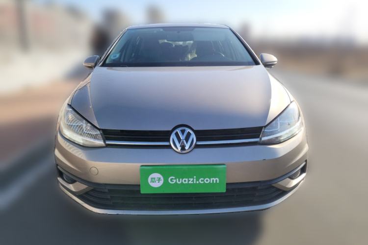 Used Volkswagen Golf 2018 1.6L Automatic Fashion Model Front