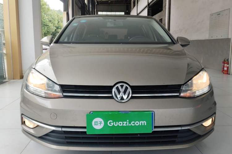 Used Volkswagen Golf 2018 230TSI Automatic Comfort Model Front