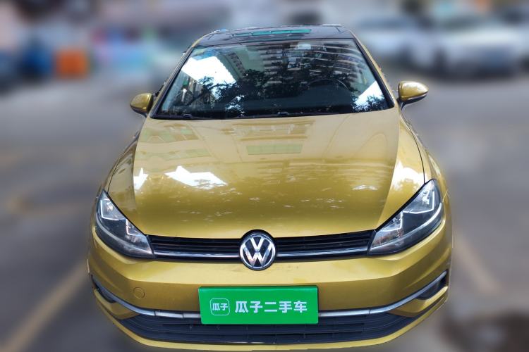 Used Volkswagen Golf 2018 230TSI Automatic Luxury Version Front