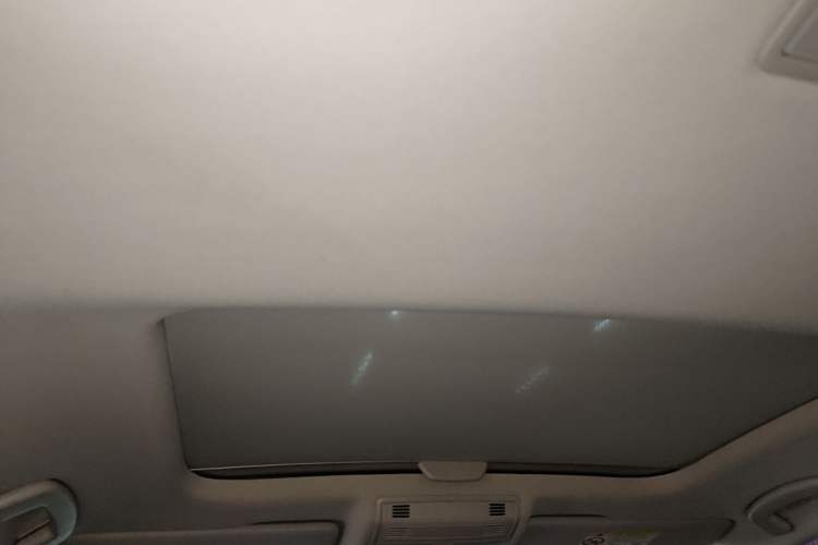 Used Volkswagen Golf 2018 1.6L Automatic Comfort Model Headliner