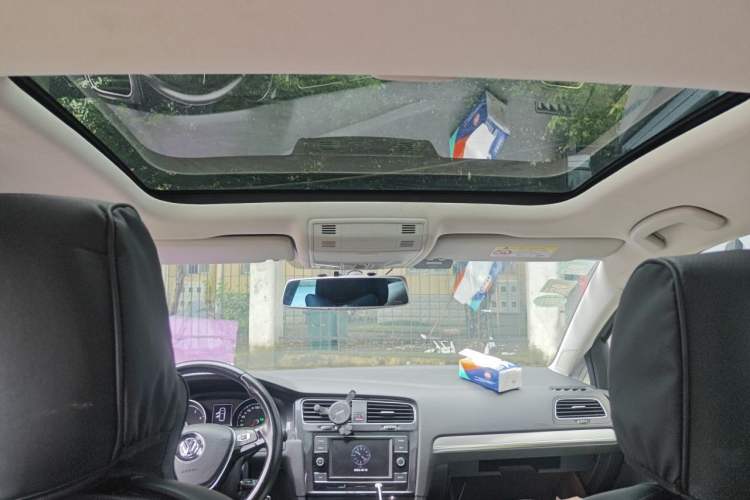 Used Volkswagen Golf 2018 1.6L Automatic Comfort Model Headliner