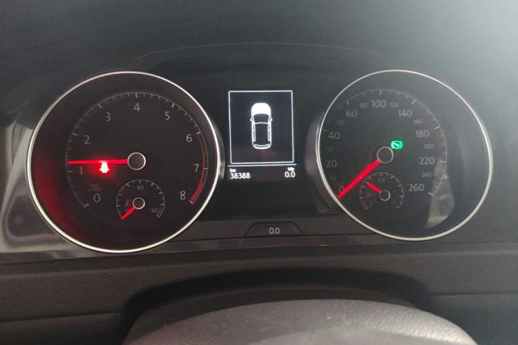Used Volkswagen Golf 2018 230TSI Automatic Comfort Model Instrument Cluster