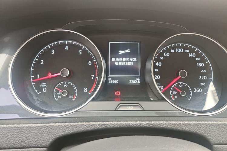 Used Volkswagen Golf 2018 1.6L Automatic Comfort Model Instrument Cluster