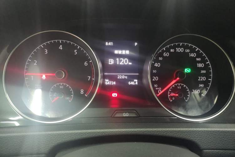 Used Volkswagen Golf 2018 230TSI Automatic Luxury Version Instrument Cluster