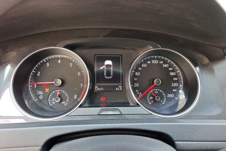 Used Volkswagen Golf 2018 230TSI Automatic Comfort Model Instrument Cluster