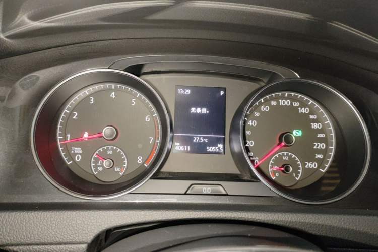 Used Volkswagen Golf 2018 1.6L Automatic Comfort Model Instrument Cluster