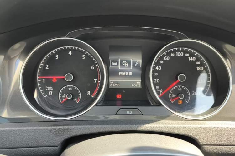 Used Volkswagen Golf 2018 230TSI Automatic Comfort Model Instrument Cluster