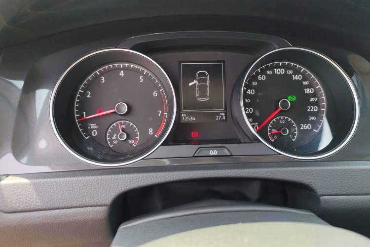Used Volkswagen Golf 2018 230TSI Automatic Comfort Model Instrument Cluster